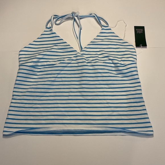 wild fable Tops - ❤️3/$15 Wild Fable Blue and White Striped Top Size L (NWT)